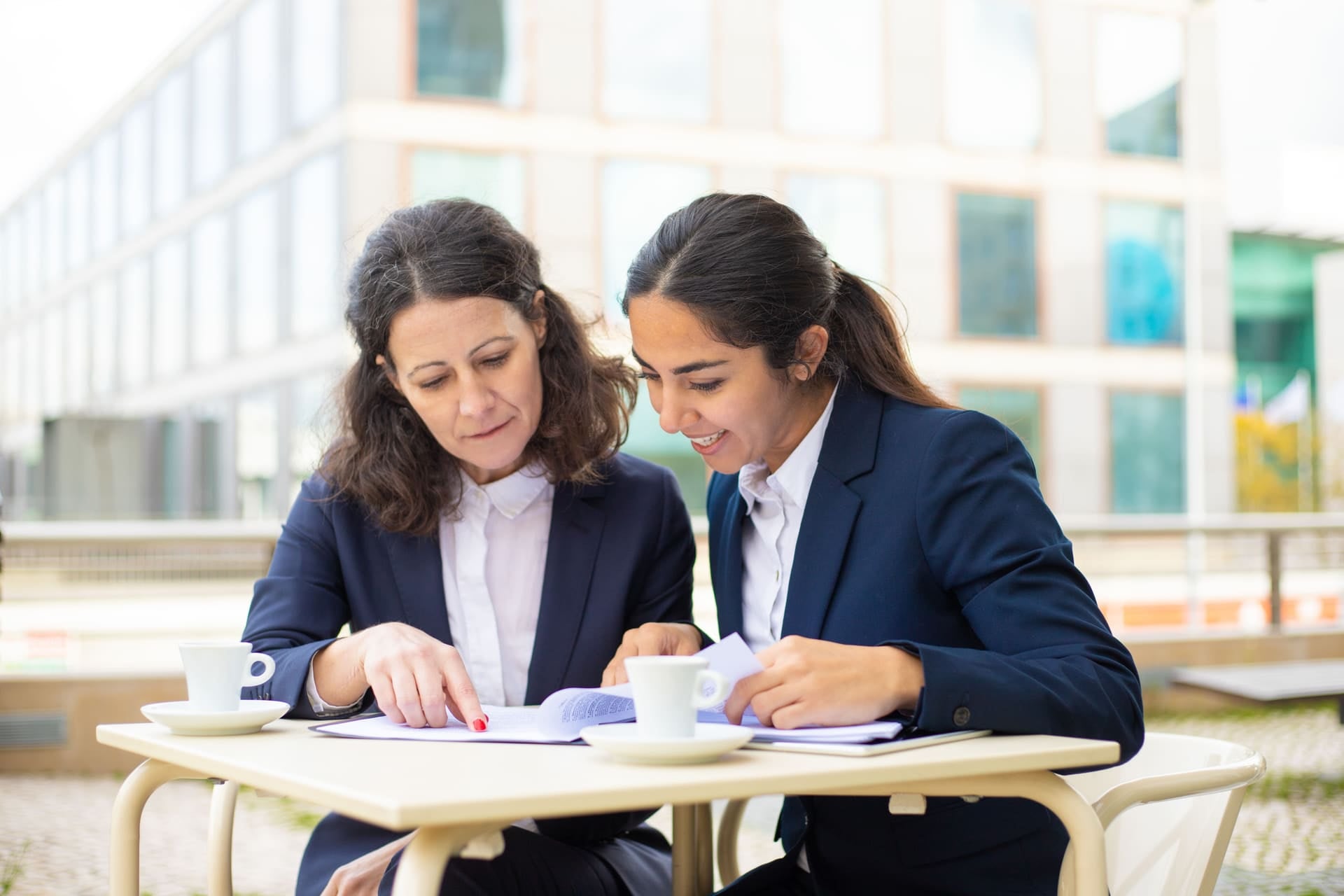 Best IELTS Consultant in Ahmedabad: Coaching and Visa Under One Roof